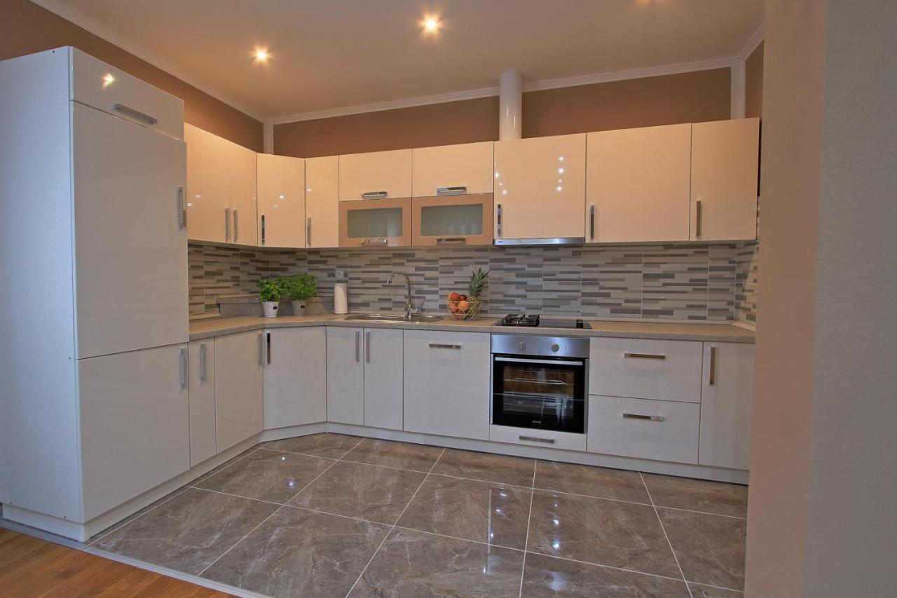Holiday House Lana Otocac Ngoại thất bức ảnh